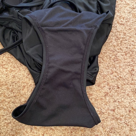 Maternity swimsuit - Picture 10 of 11